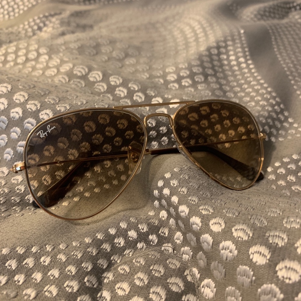 Ray Bans- aviators